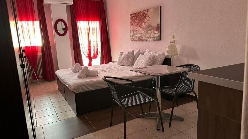 Вид Alexandros Hotel 4*