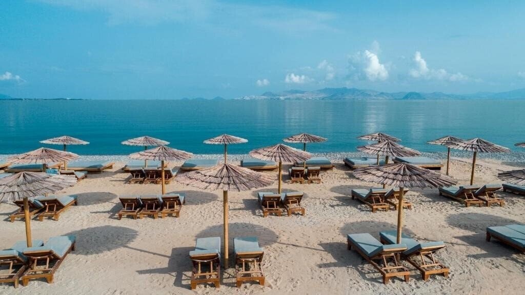 Территория Mitsis Ramira Beach Resort 5*