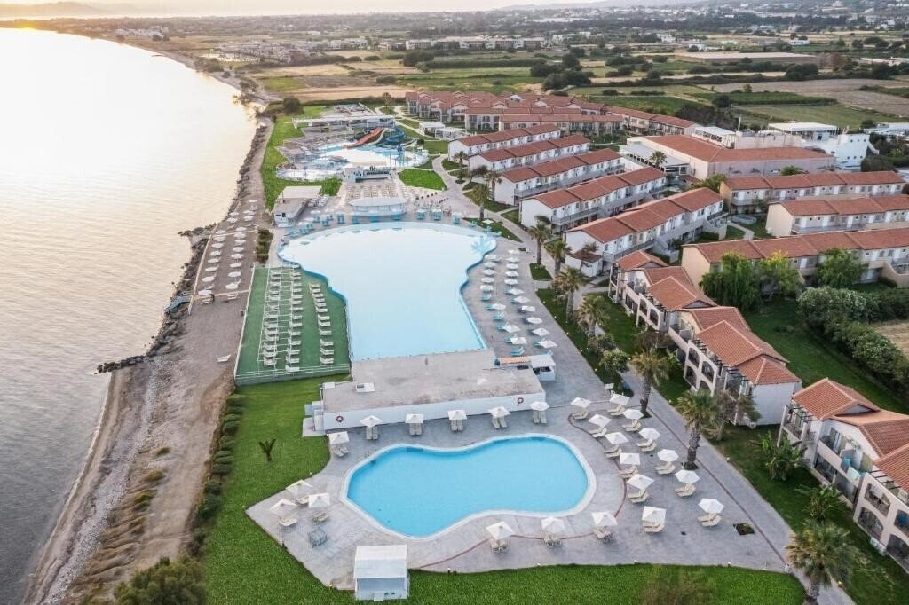 Готель White Olive Marine Aquapark (ex. Labranda) 4*