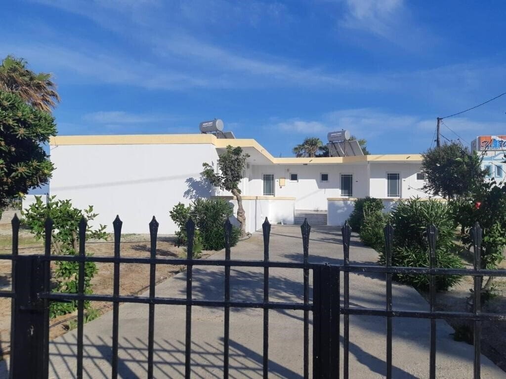 Територія Politis Studios 2*