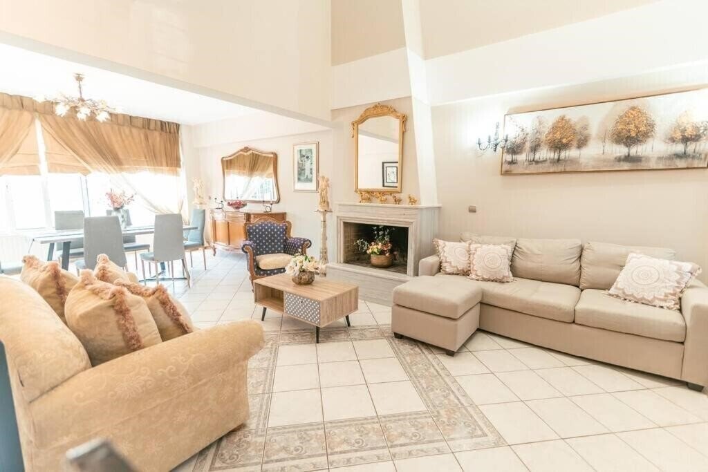 Панорама Rena's Center House отель без категории