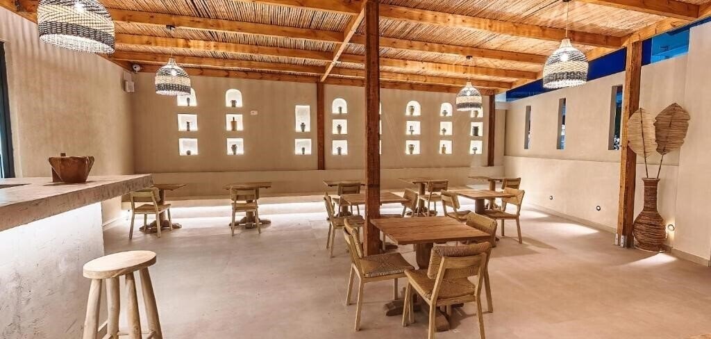 Панорама Cabana Blu Lifestyle Boutique Hotel & Suites 5*