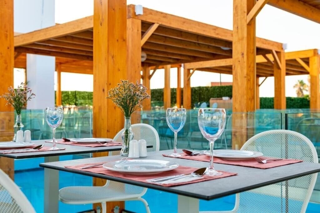 Панорама Lambi Resort 4*