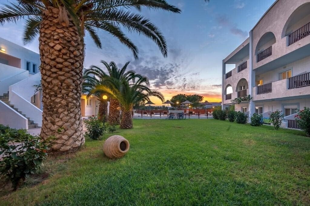 Апартаменты Kalimera Mare 4*