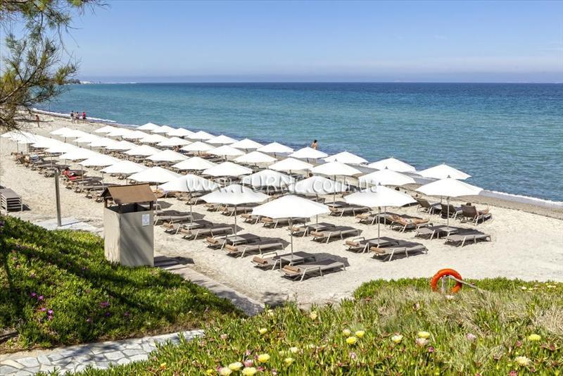 Территория Neptune Hotels Resort Convention Centre & Spa 5*