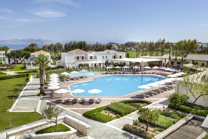 Вид Neptune Hotels Resort Convention Centre & Spa 5*