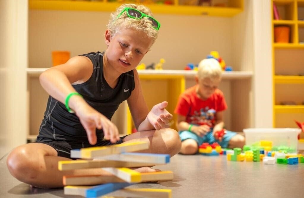 Апартаменты Kipriotis Maris Suites 5*