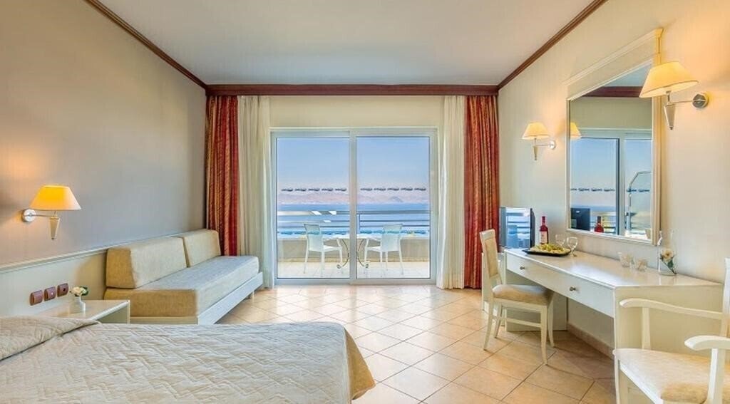 Апартаменты Kipriotis Panorama Aqualand 4*