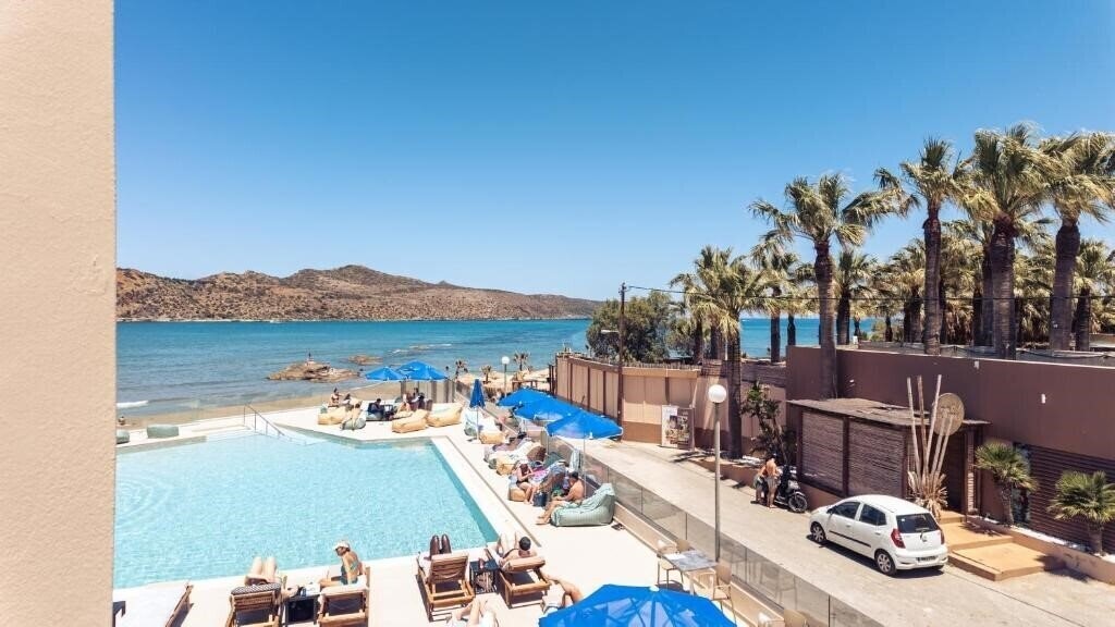 Вид Ilianthos Village 4*