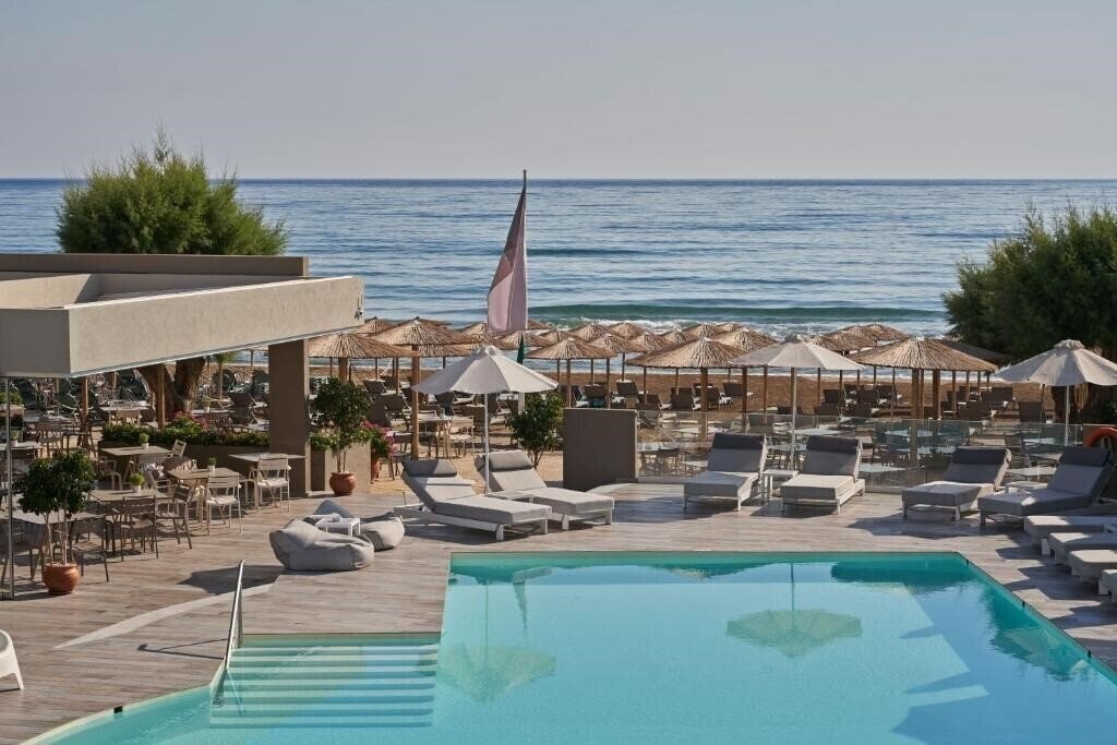 Вид Amalthia Beach Resort (ex. Amalthia Beach) 4*