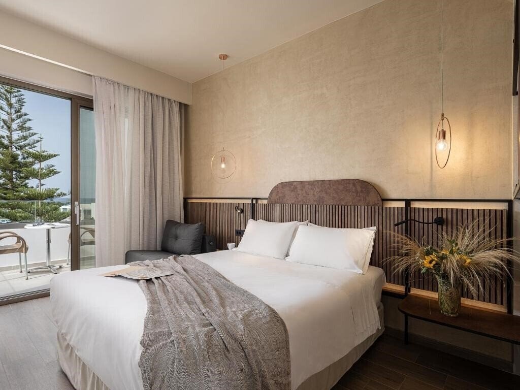 Вид Geraniotis Beach Hotel 4*