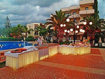 Апартаменти Zephiros Beach Hotel 4*