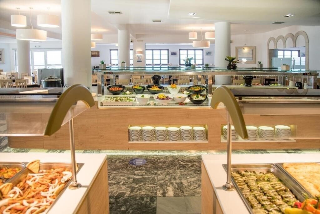 Панорама Semiramis Village Hotel 4*