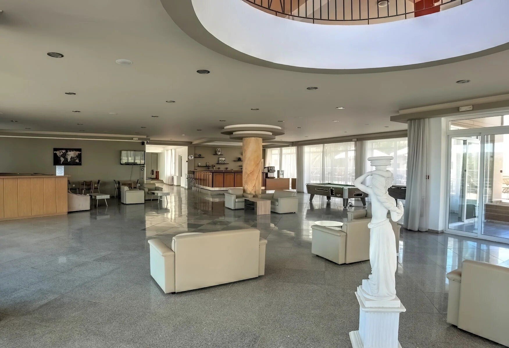 Территория Kavros Garden Hotel 3*