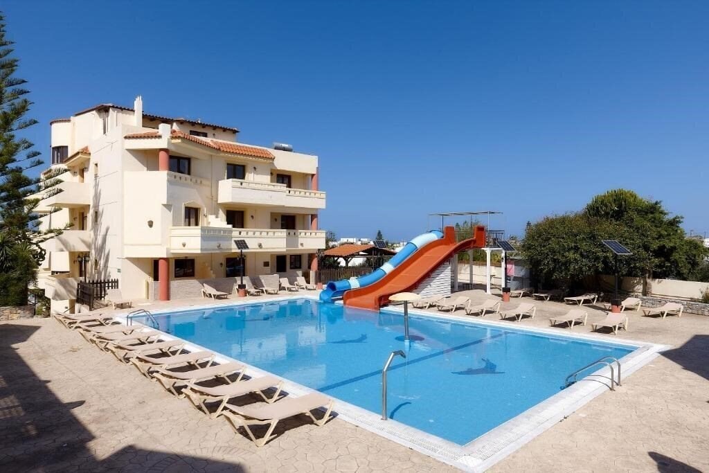 Готель St. Constantin Sea Hotel & SPA Resort 4*
