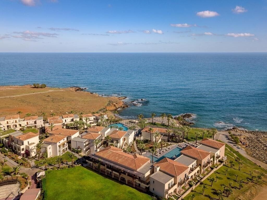 Панорама Grecotel Marine Palace & Aqua Park 4*