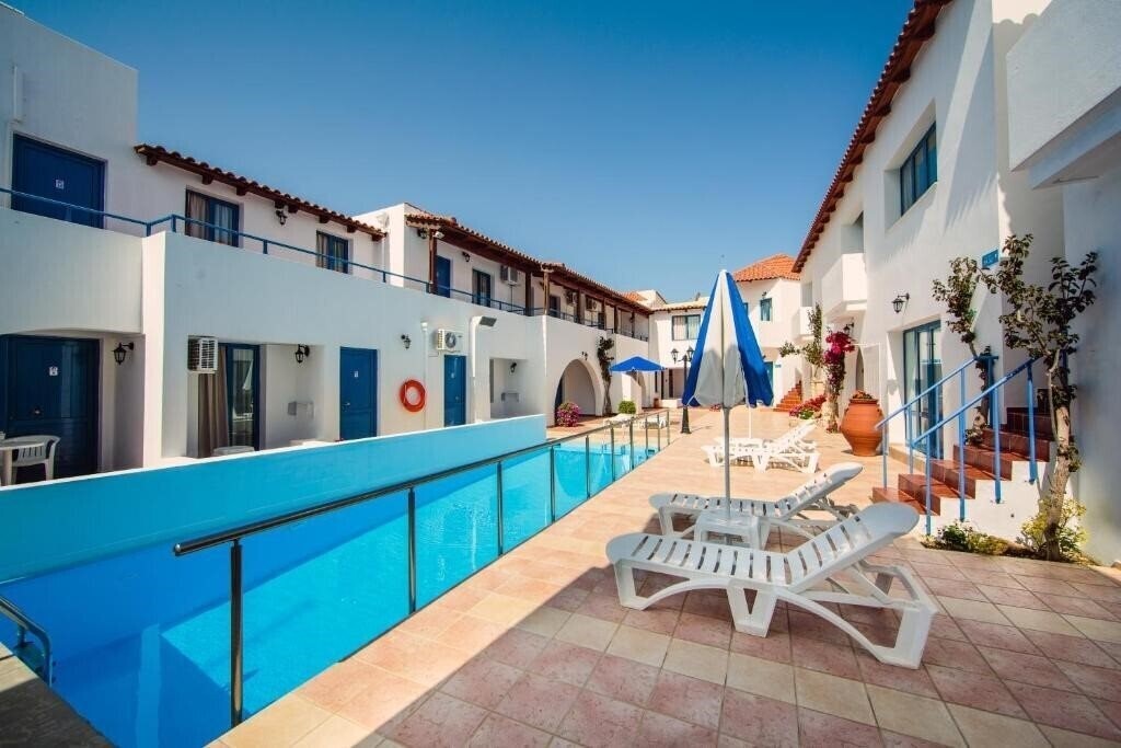 Вид Iliana Apartments 2*