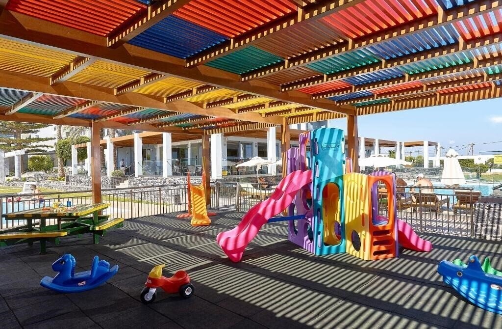 Вид Astir Beach 4*
