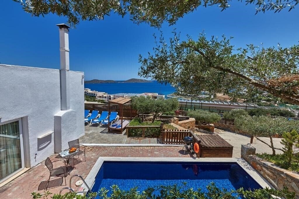 Вид Elounda Eleon Villas вилла