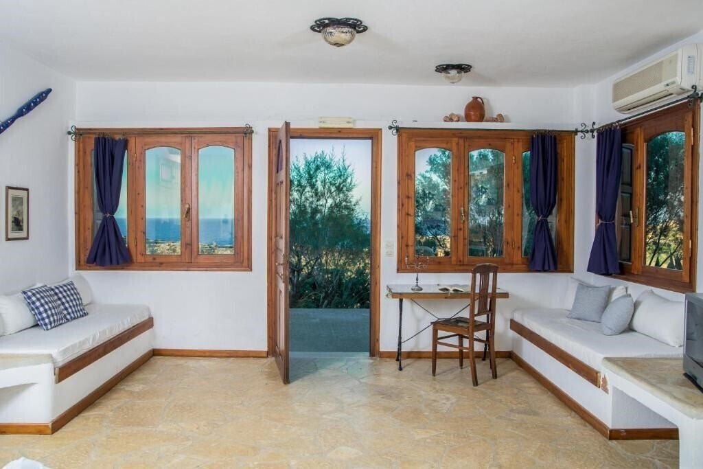 Территория Villa Iliatoras 3*