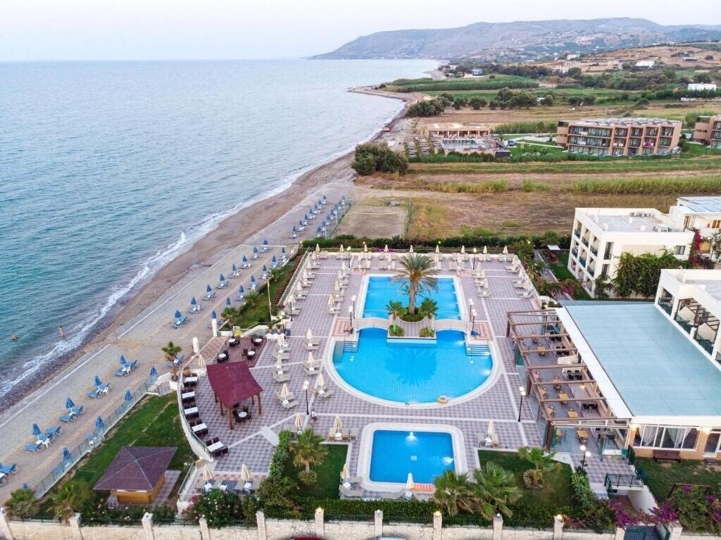 Вид Hydramis Palace Beach Resort 5*