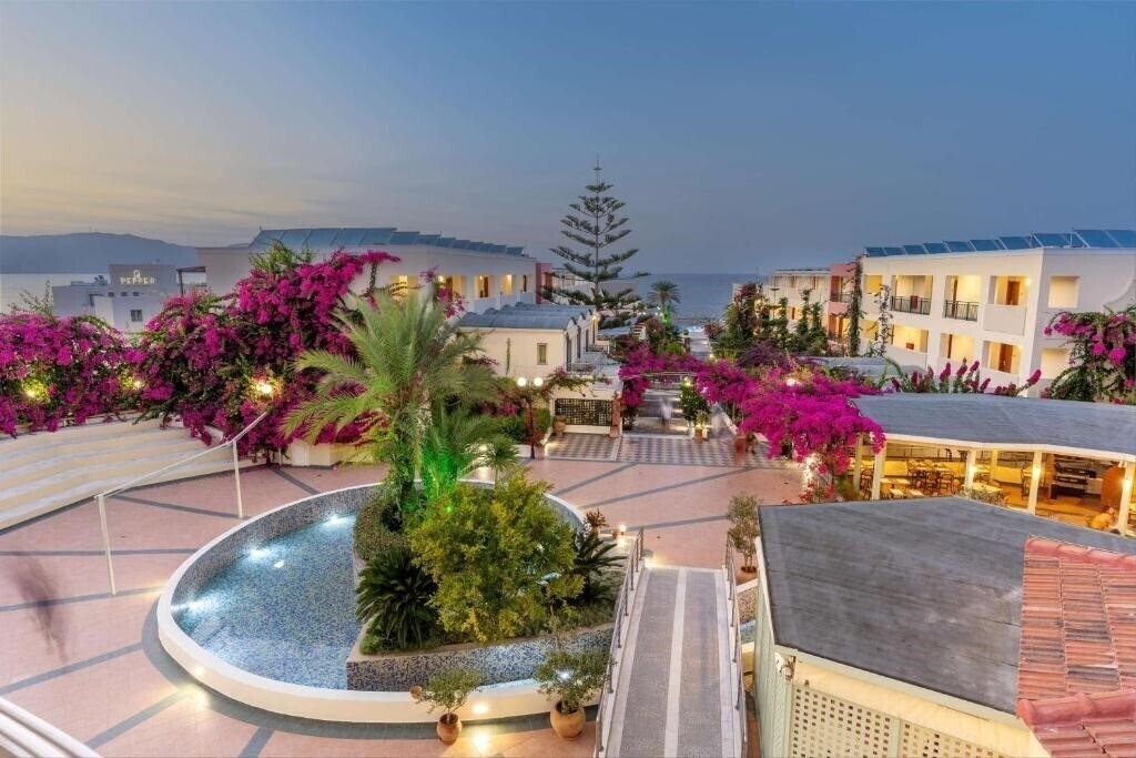 Территория Hydramis Palace Beach Resort 5*