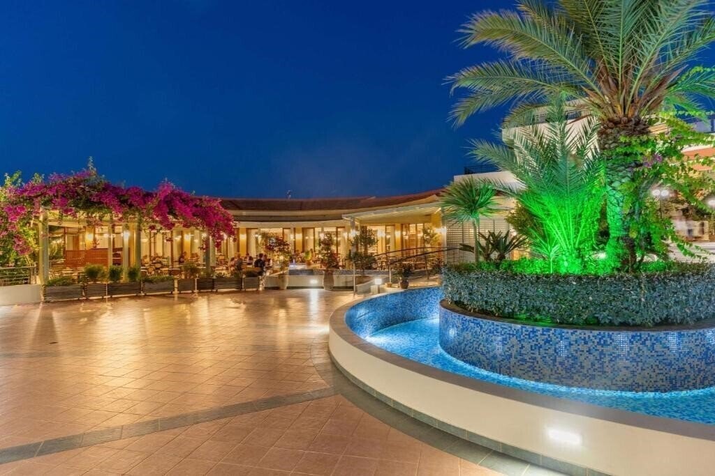 Апартаменты Hydramis Palace Beach Resort 5*