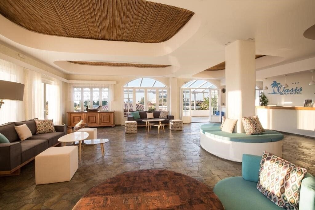 Територія Oasis Beach 4*