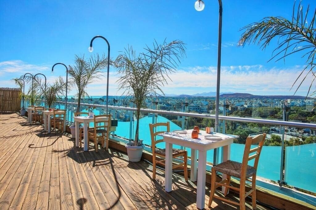 Фотографія Astoria Capsis 4*