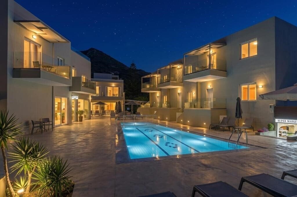 Отель Blue Horizon Apartments 3*
