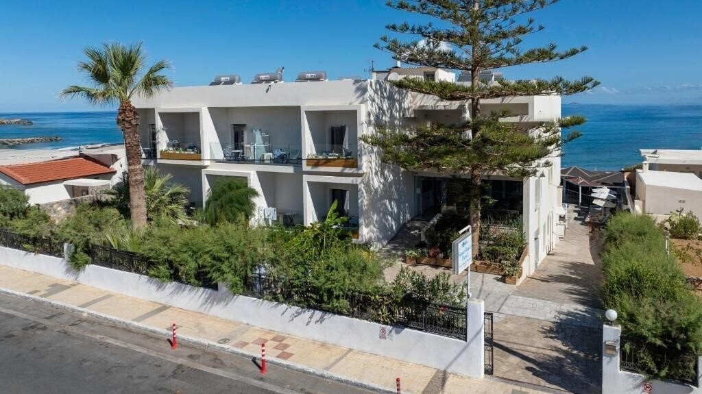 Панорама Apartments Sunset Beach 3*