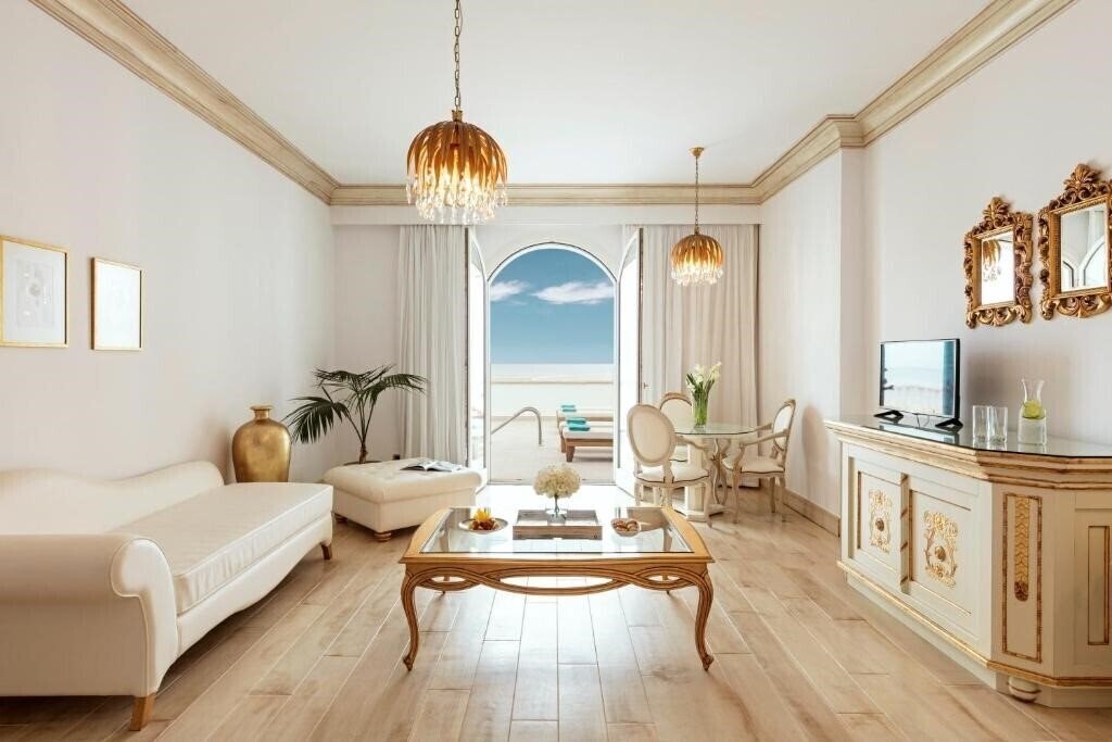 Вид Mitsis Selection Laguna​ 5*