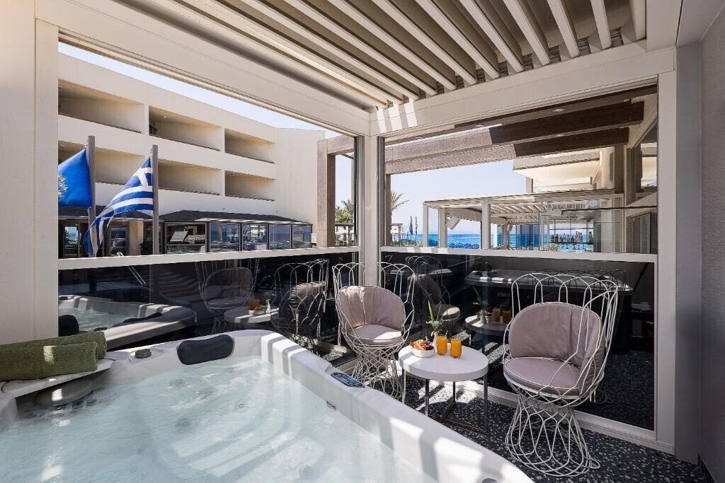 Вид Esperia Beach 3*