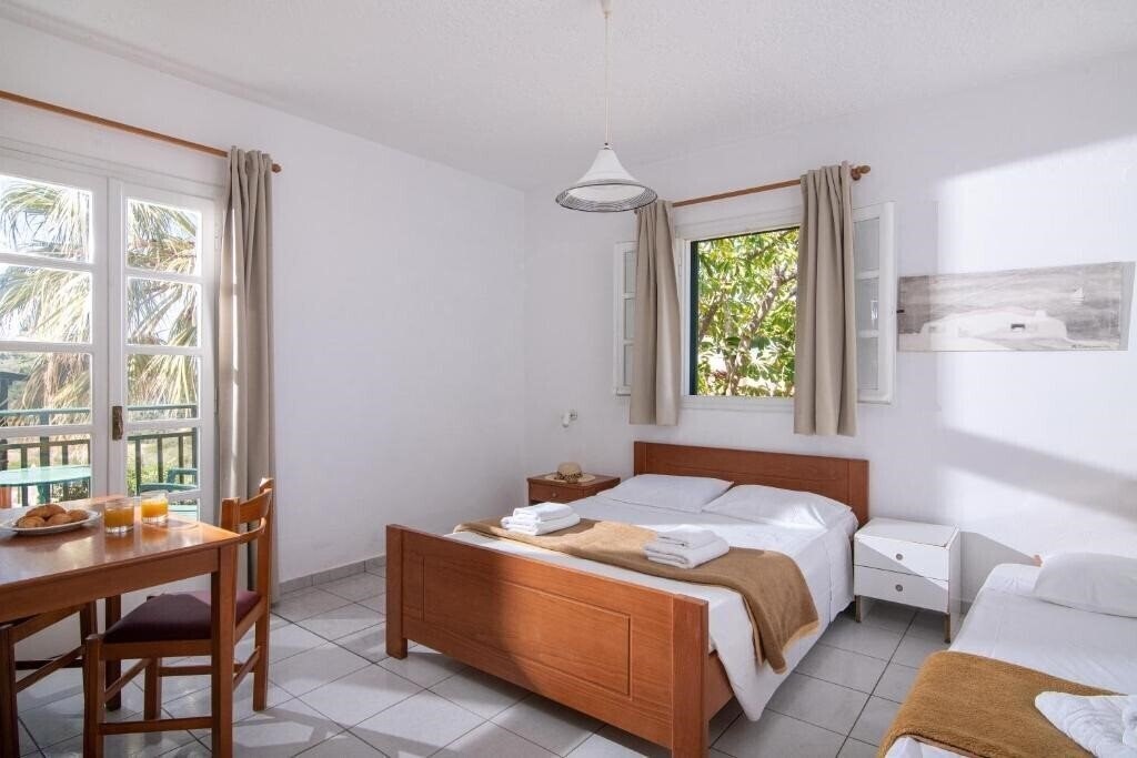 Вид Golden Valentin Apartments 3*