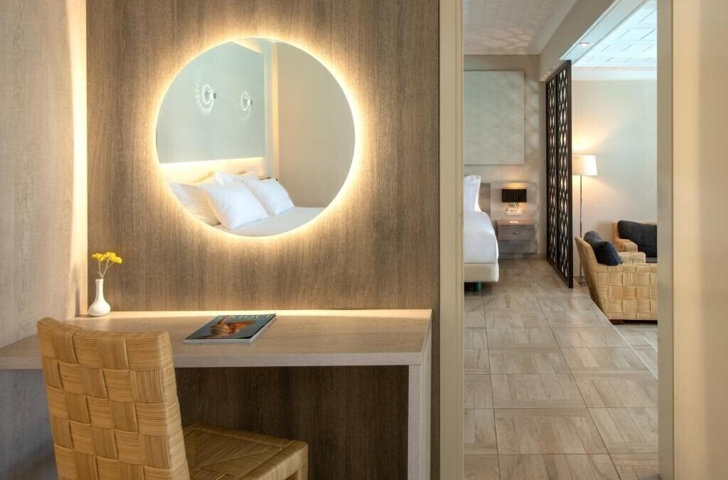 Фотография Mitsis Royal Mare 5*