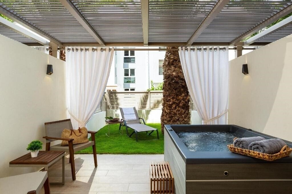 Изображение Theartemis Palace 4*