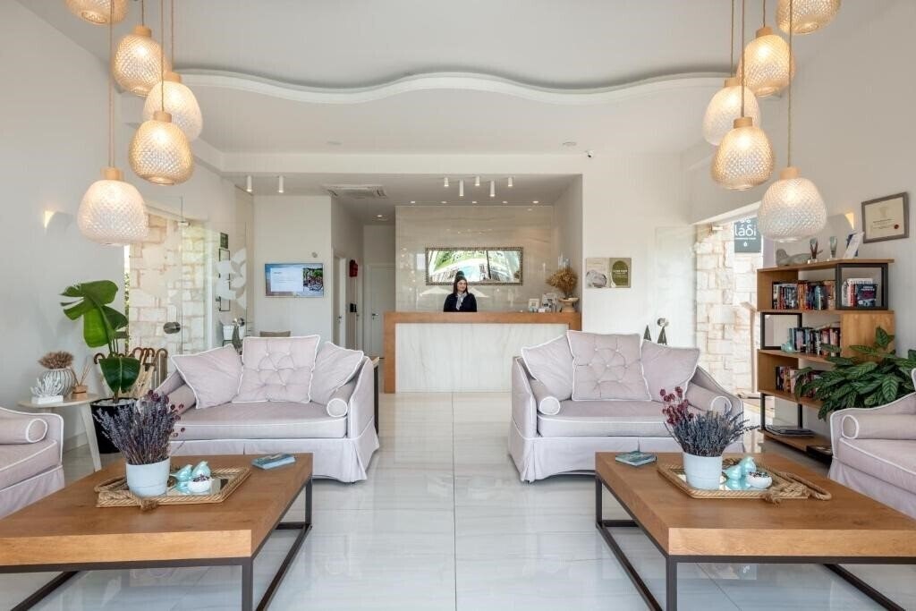 Апартаменты Airis Boutique&Suites 4*