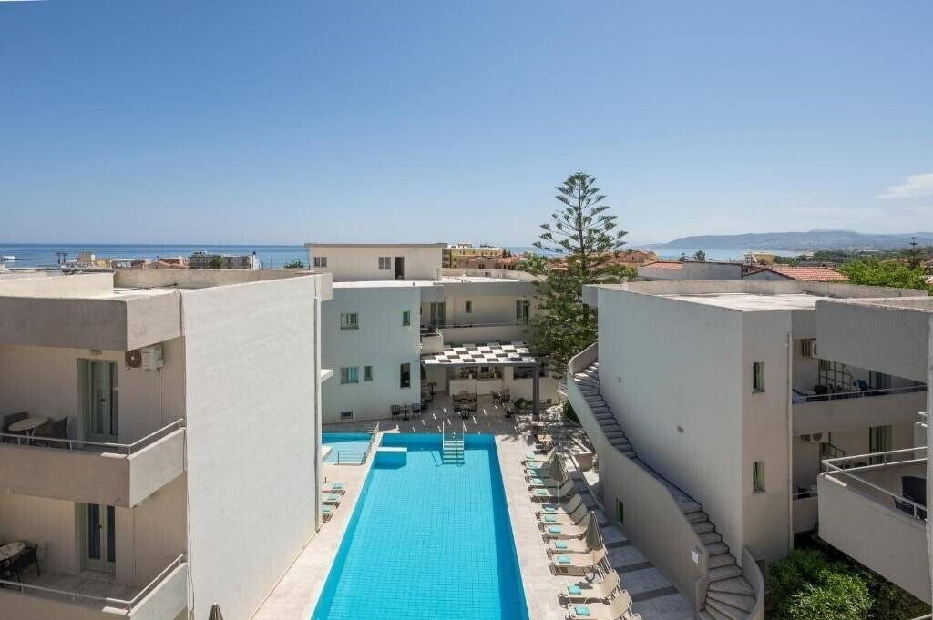 Панорама Summer Beach Hotel 4*