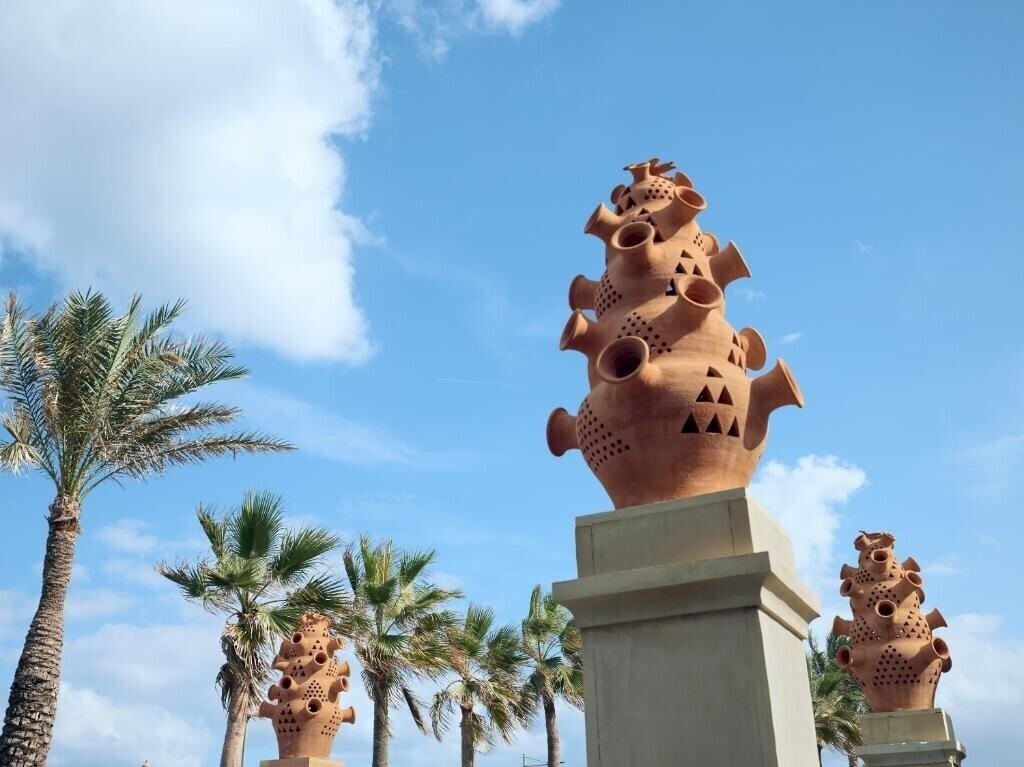 Апартаменты Grecotel Plaza Beach House 4*