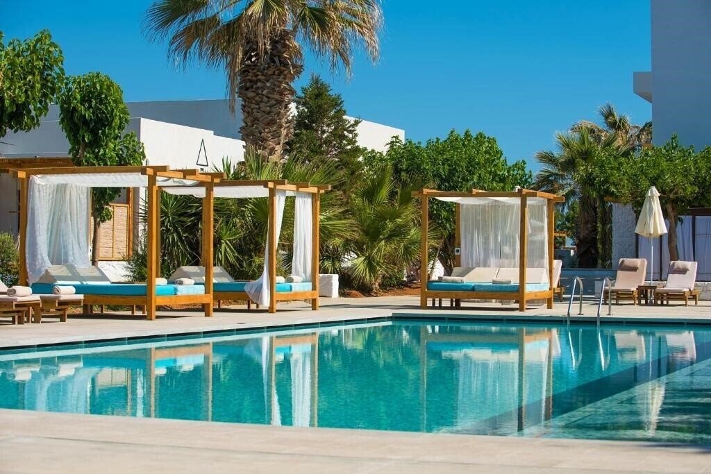 Апартаменты Paralos Lifestyle Beach (ex. Enorme Lifestyle Beach) 4*