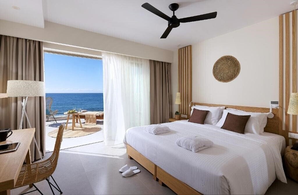 Фотографія Enorme Santanna Beach Resort 4*