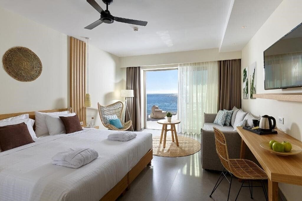 Панорама Enorme Santanna Beach Resort 4*