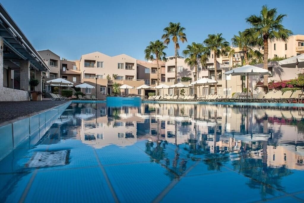 Готель Stellina Village 4*