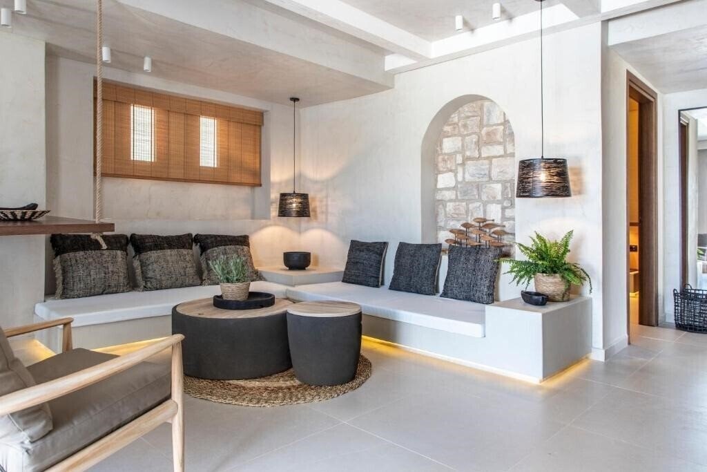 Апартаменты The Sand Suites 5*