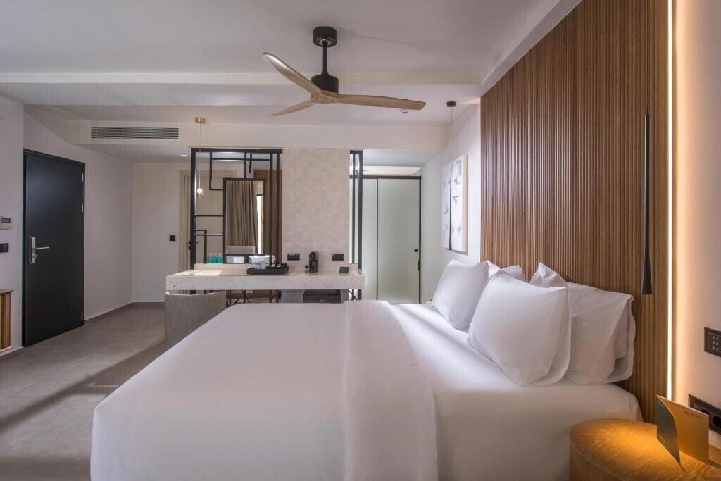 Вид Noble Hotel & Suites 5*