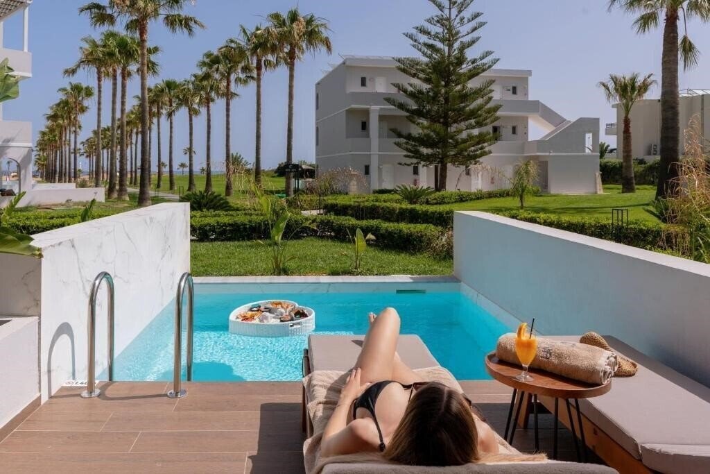 Апартаменти Delfina Tropic Beach (ex. Delfina Beach, Delfina On The Beach) 4*