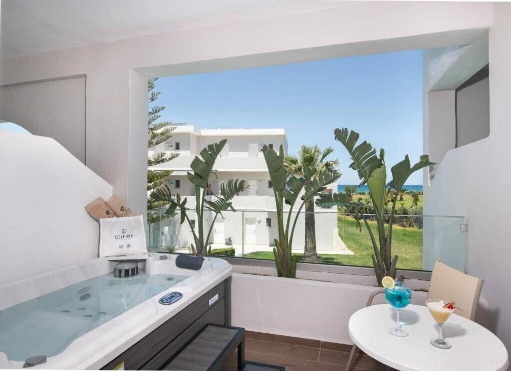 Панорама Delfina Tropic Beach (ex. Delfina Beach, Delfina On The Beach) 4*