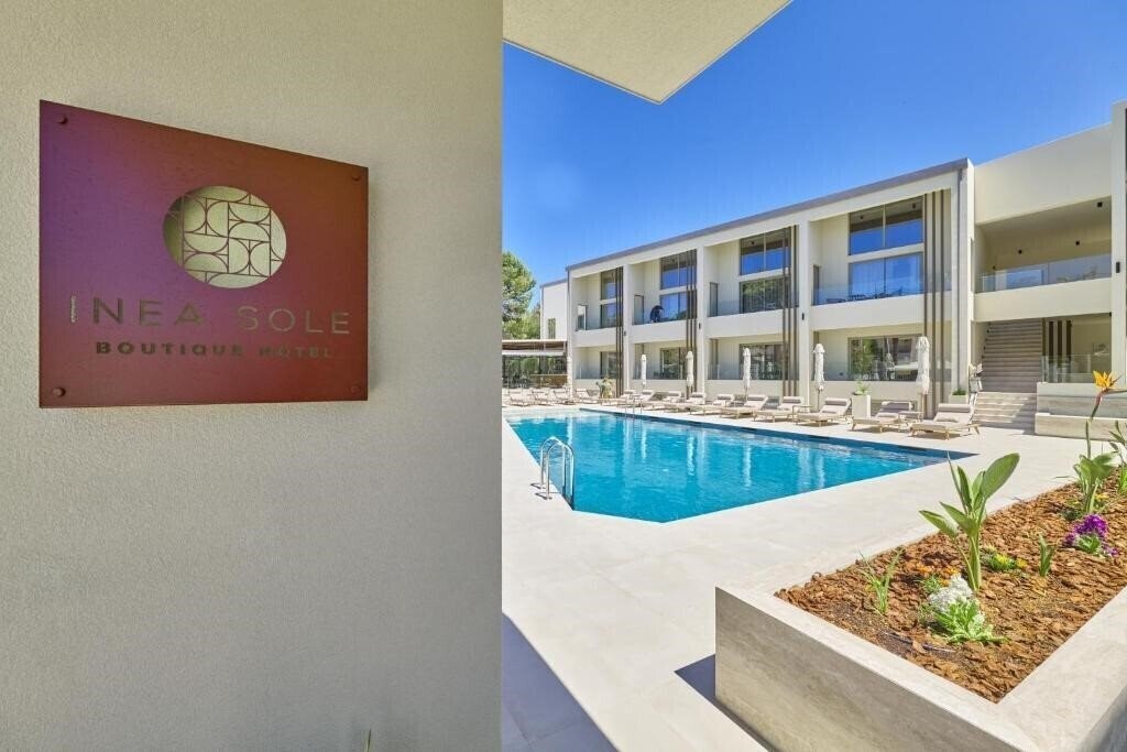 Апартаменты Inea Sole 4*