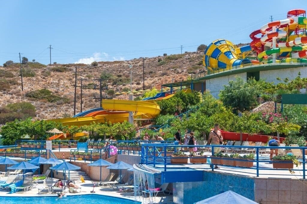 Апартаменты Aqua Park Resort 4*