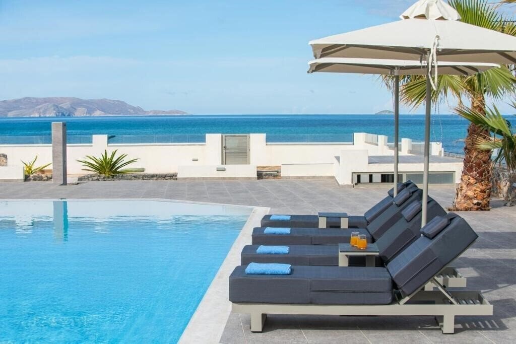 Фото Saint George Gournes Bay 4*